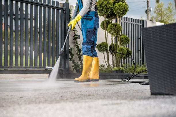 Why Choose Our Certified Pressure Washing Experts for Your Project Needs in Woodway, TX?