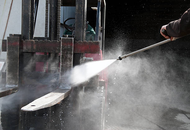 Garage Pressure Washing in Woodway, TX